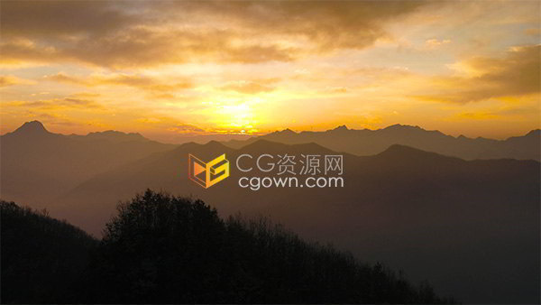 大山朝霞曙光日出壮丽户外风景实拍视频素材