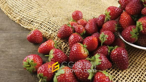 草莓新鲜水果实拍视频素材