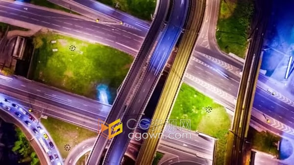 航拍交通轨迹夜间高速公路立交高空俯视图时光倒流光线实拍视频